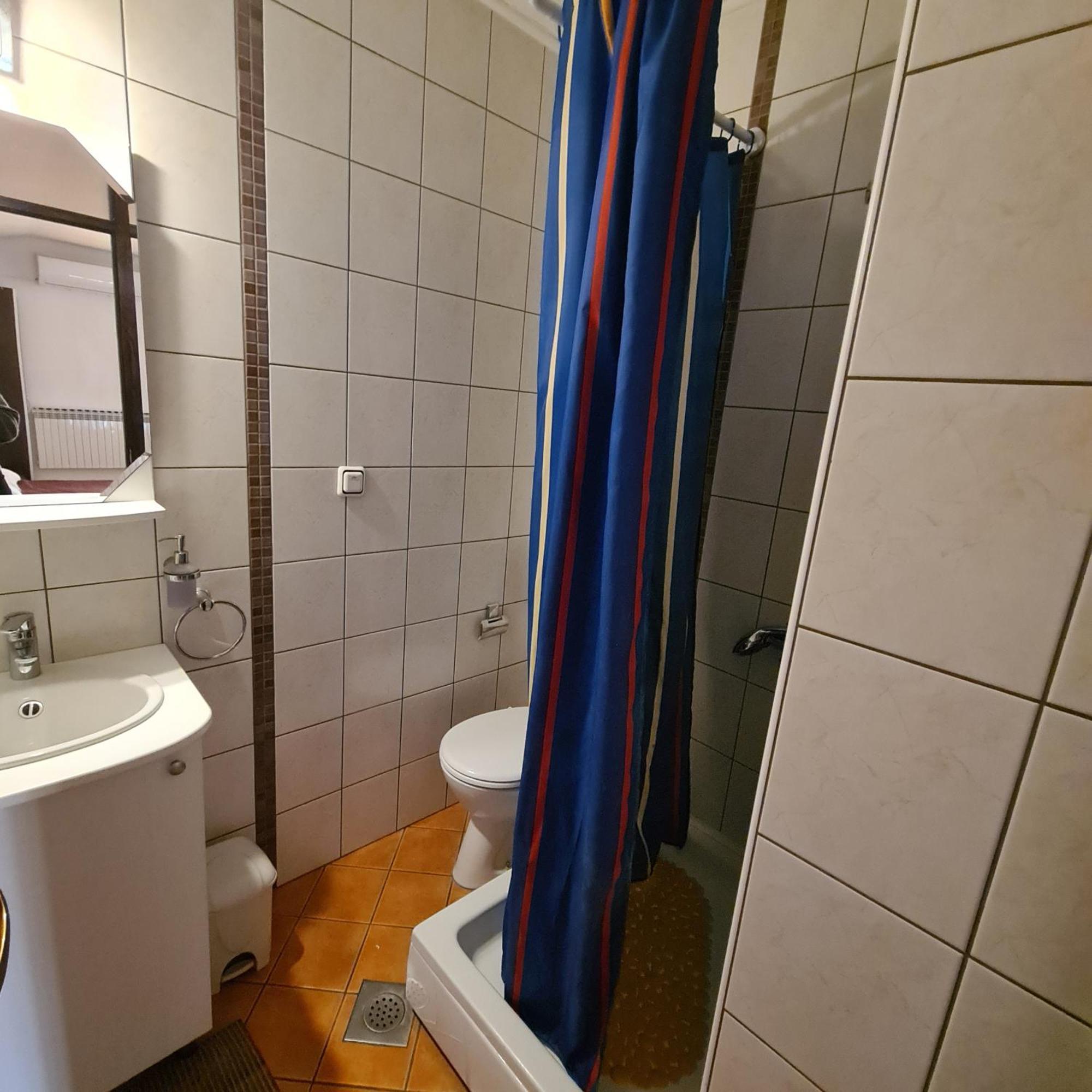 Guesthouse Kod Mosta 카를로바츠 외부 사진